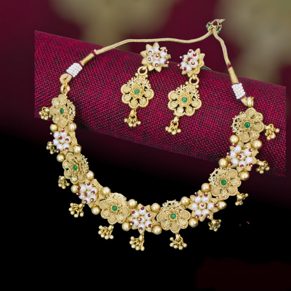 Pearl Gold Plated Choker Necklace Set